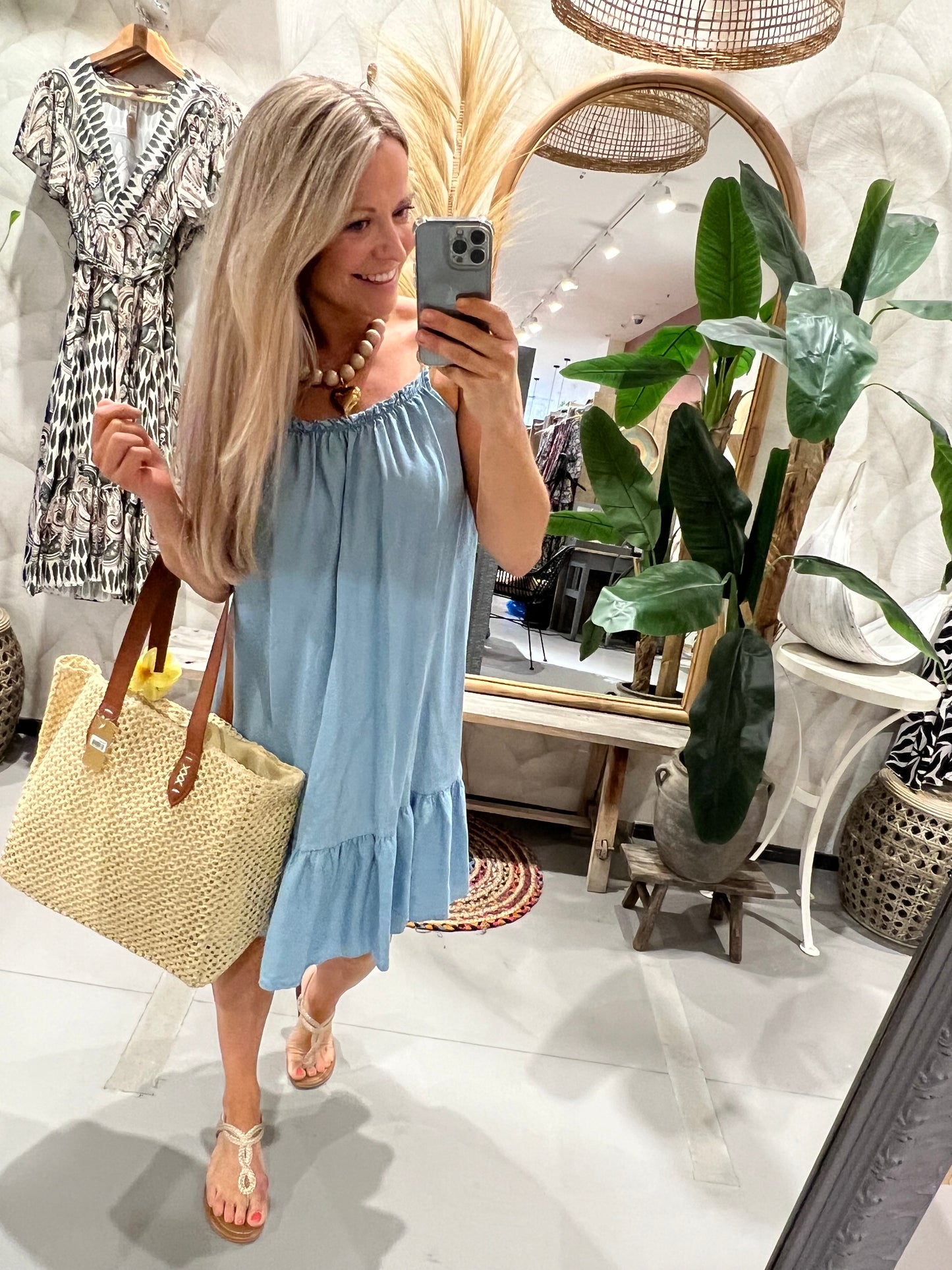 LOD of Love – Soft Summer Dress Lichtblauw (100% Tencel)