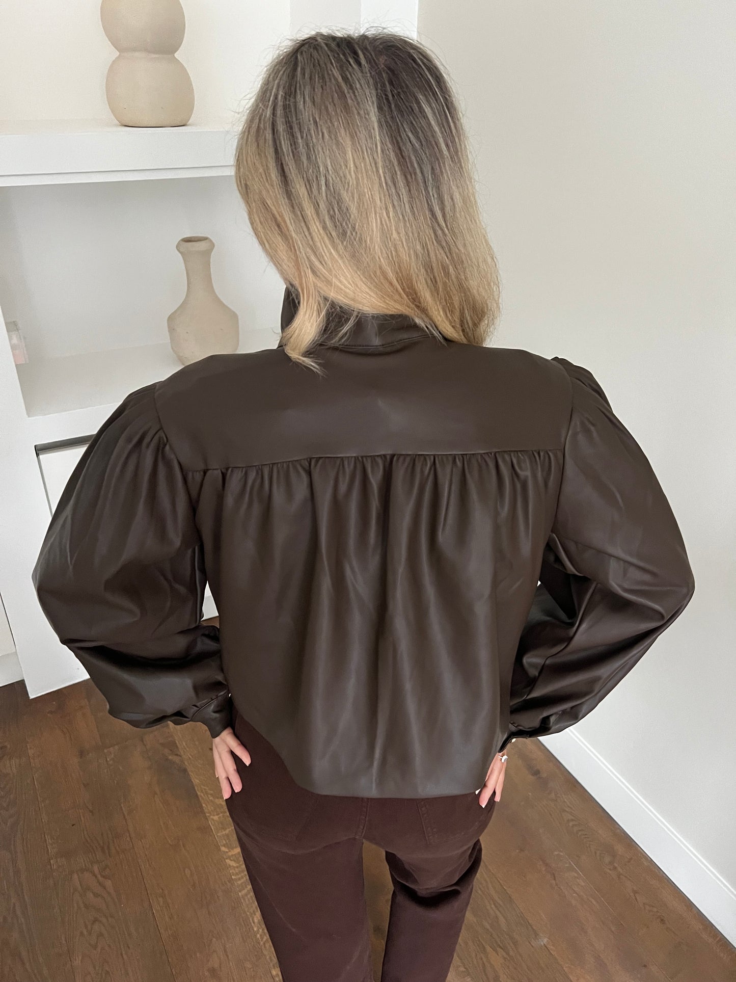 LOD of Love – Bruin Bomberjack met Pofmouwen