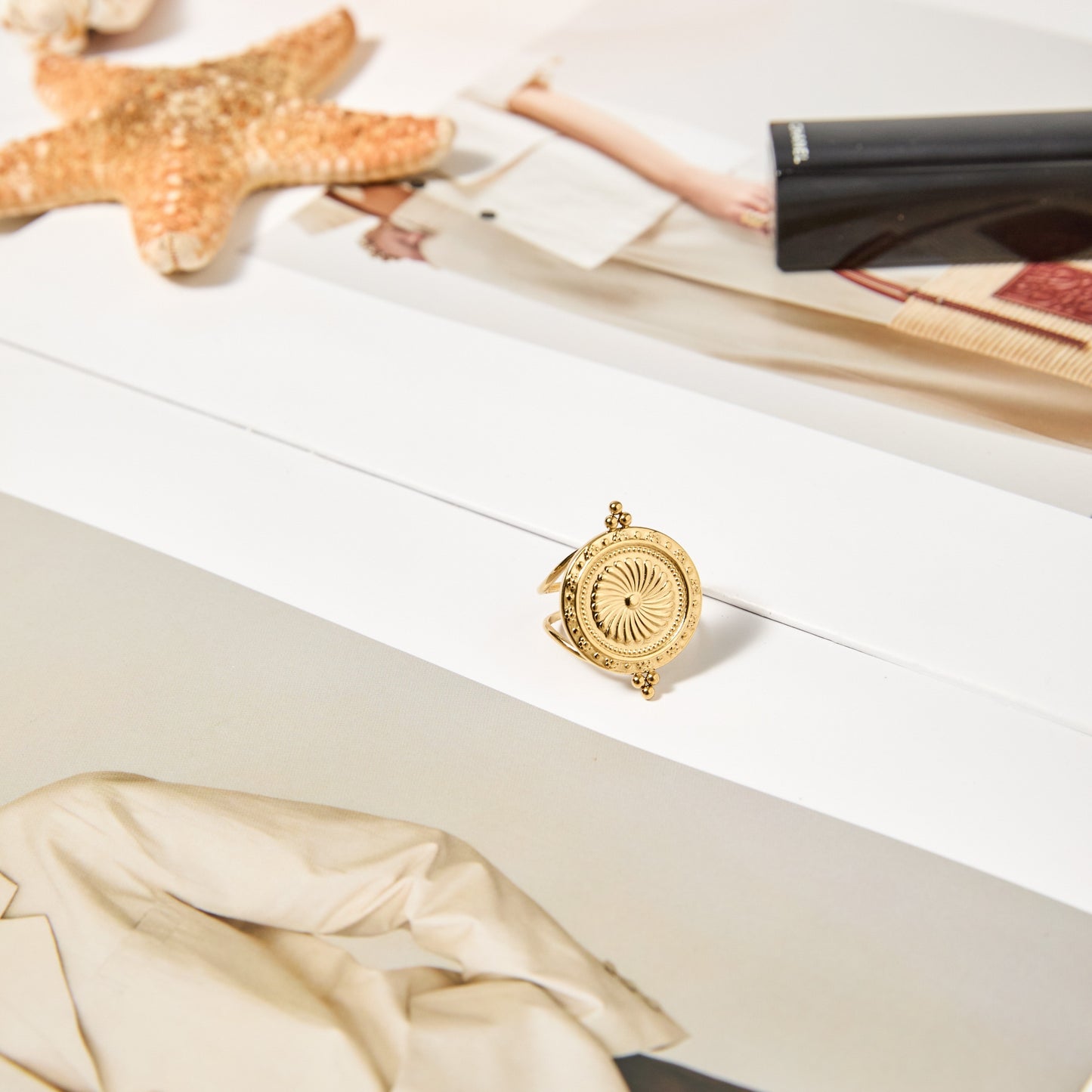 LOD of Love - Gouden Medaillonring