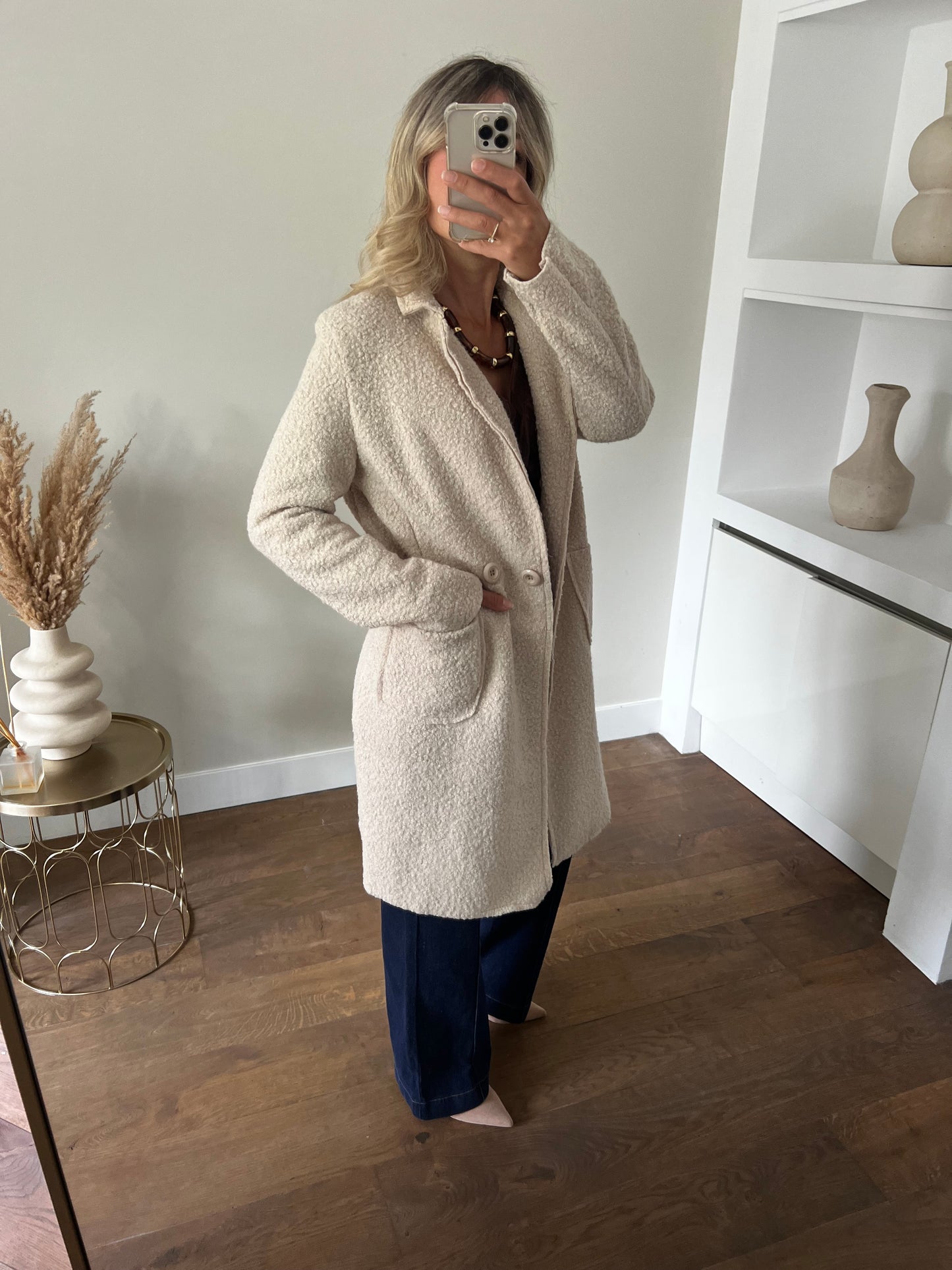 LOD of Love – Soft Bouclé Coat Beige