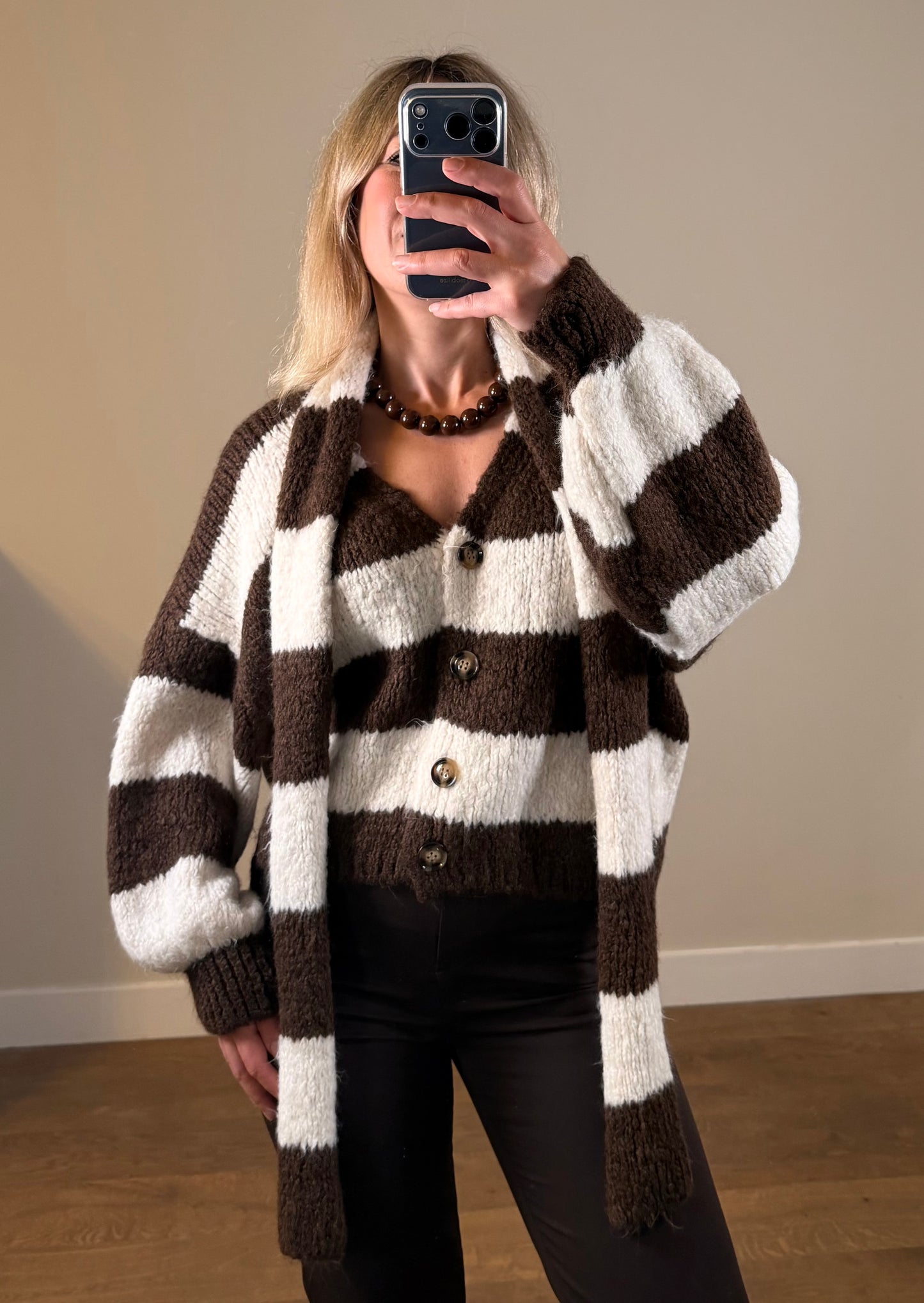 LOD of Love – Gestreept Vest met Bijpassende Sjaal Offwhite Bruin