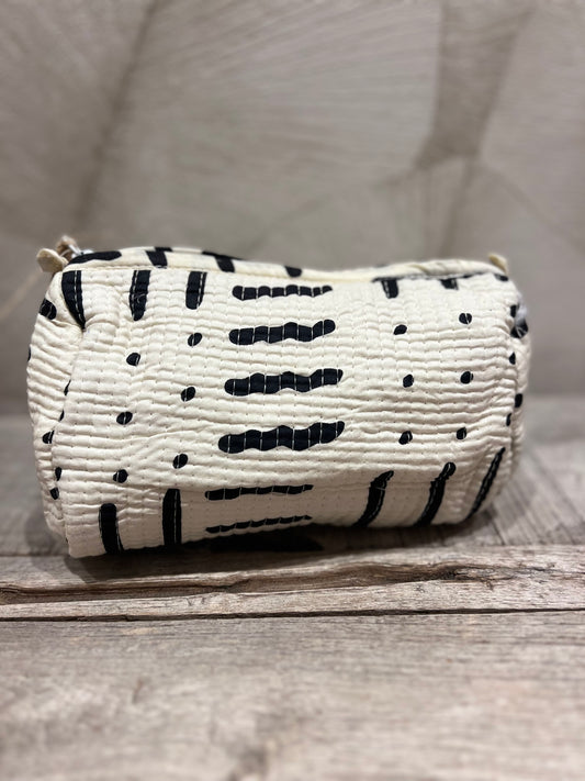 LOD of Love- Toilettas Black & White Print