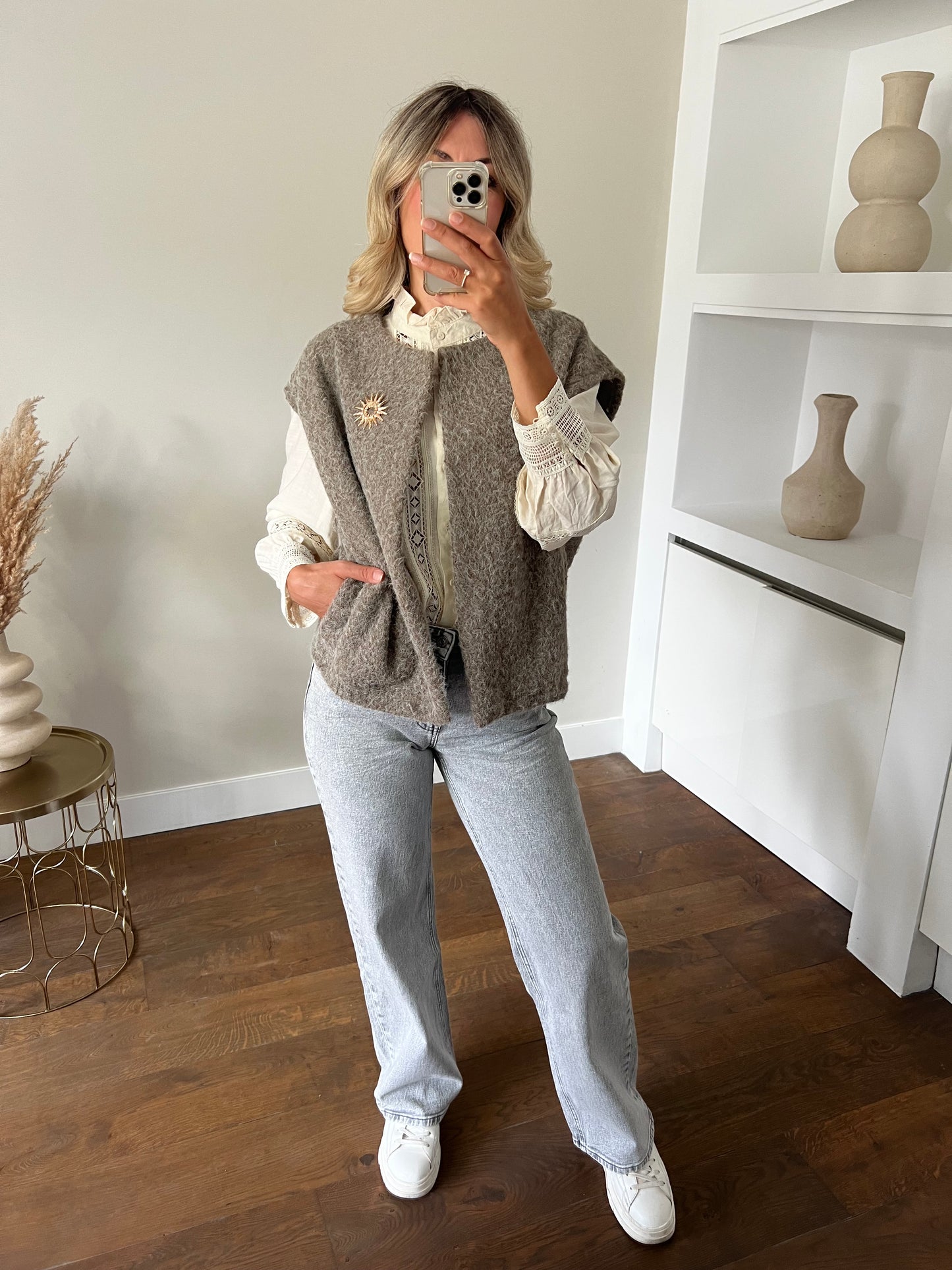 LOD of Love – Soft Gilet Taupe