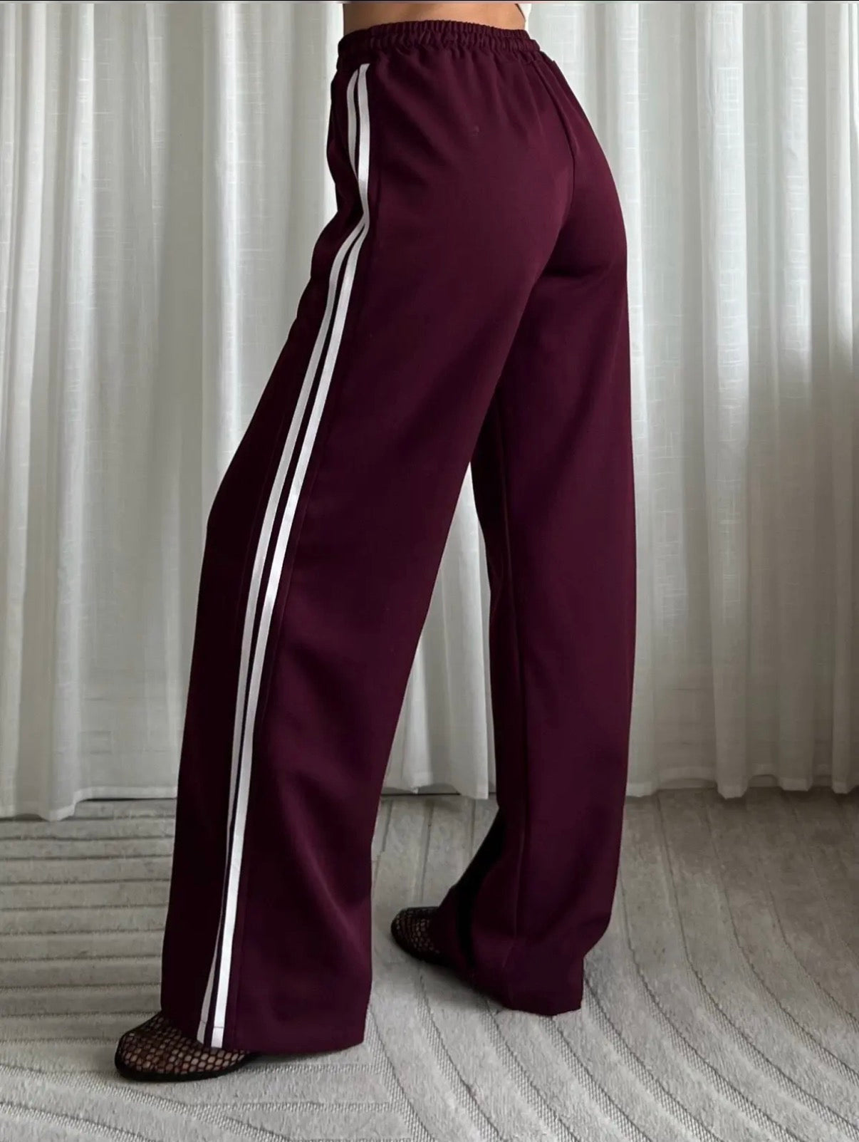 LOD of Love - Stripe Detail Wide Leg Sportbroek – Bordeaux