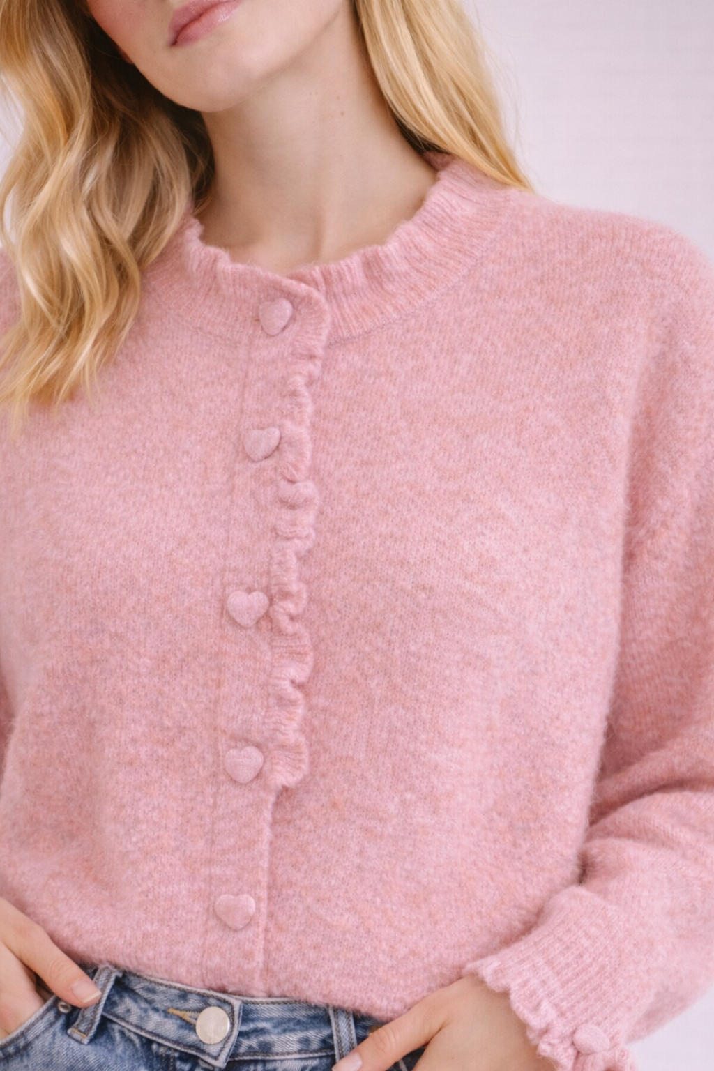 LOD of Love – Zachtroze Fluffy Vest met Ruches