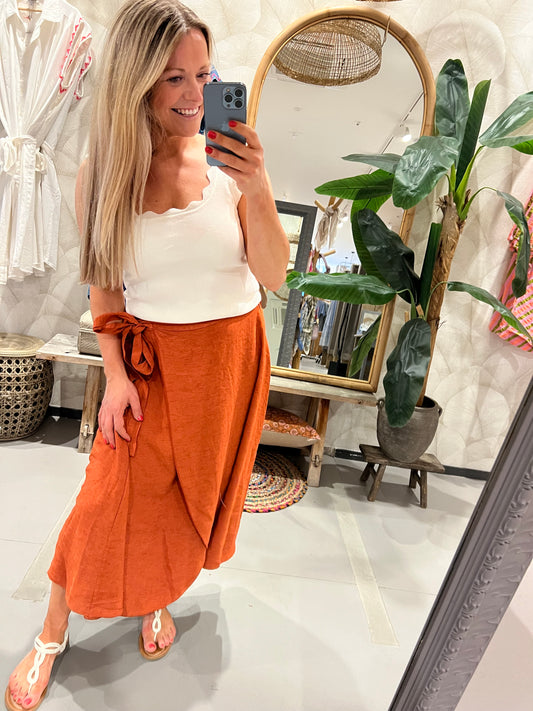 LOD of Love – Terracotta Wrap-Rok met Striksluiting