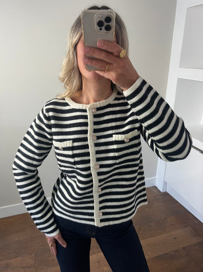 LOD of Love – Gestreept Zwart-Wit Gebreid Vest met Gouden Knopen