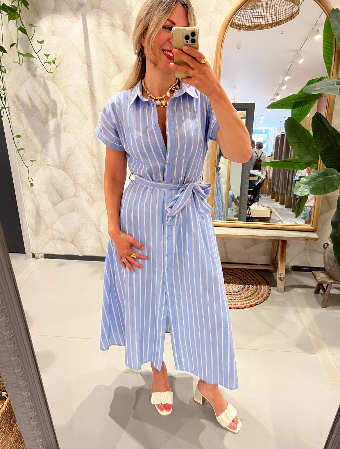 LOD of Love – Lichtblauwe Gestreepte Jurk met Ceintuur