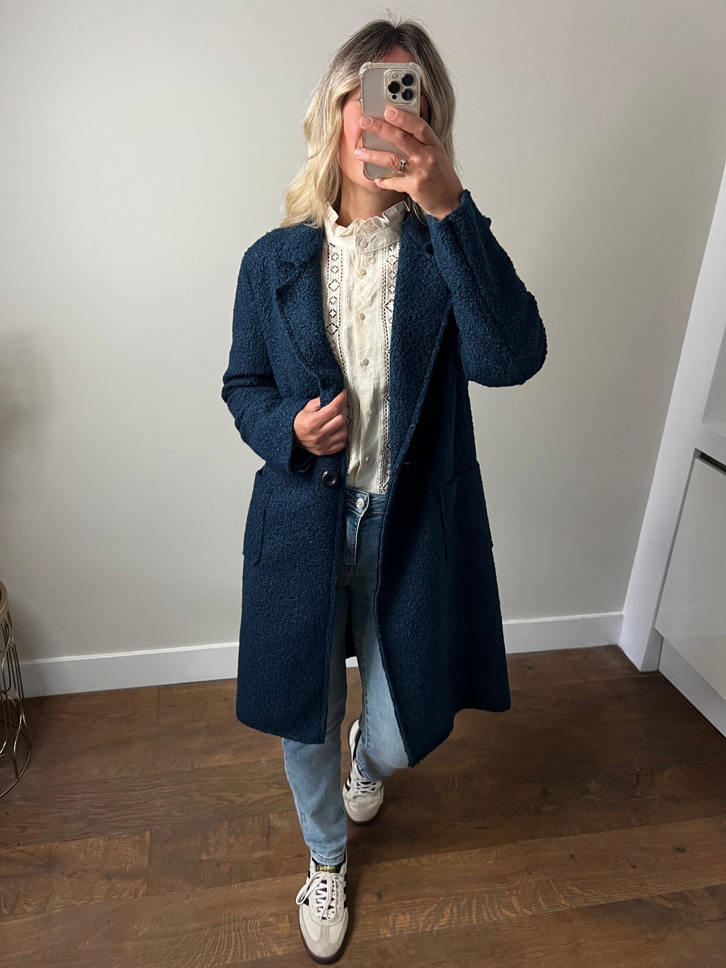 LOD of Love – Soft Bouclé Coat Blue
