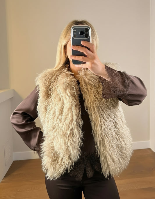 LOD of Love –  Beige Teddy Gilet