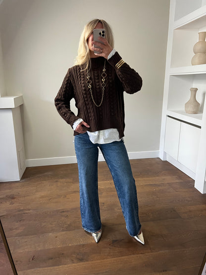 LOD Of Love - Donkerbruine Kabeltrui met Opstaande Kraag