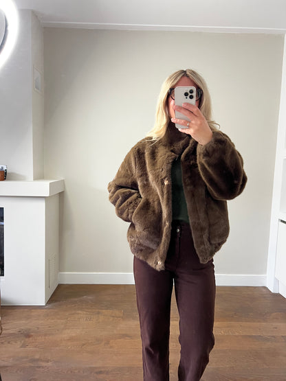 LOD of Love – Cozy Jas in Choco Bruin