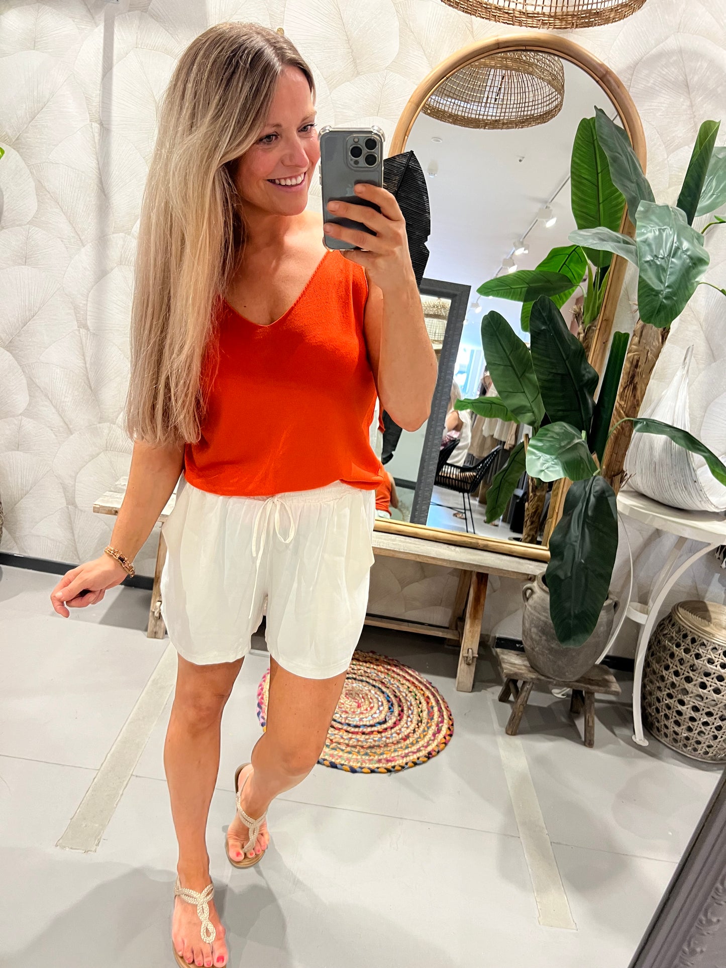 LOD of Love – Mouwloze Top Fleur Oranje