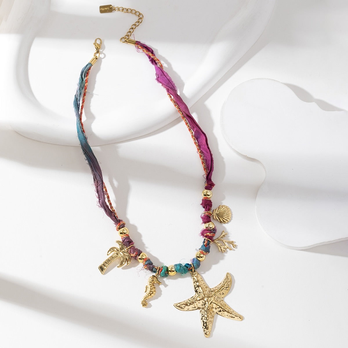 LOD of Love – Boho Bedel Ketting met Fuchsia Sjaal Zeester