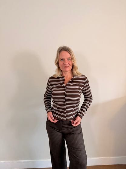 LOD of Love – Gestreept Vest met Knoopjes Bruin Wit