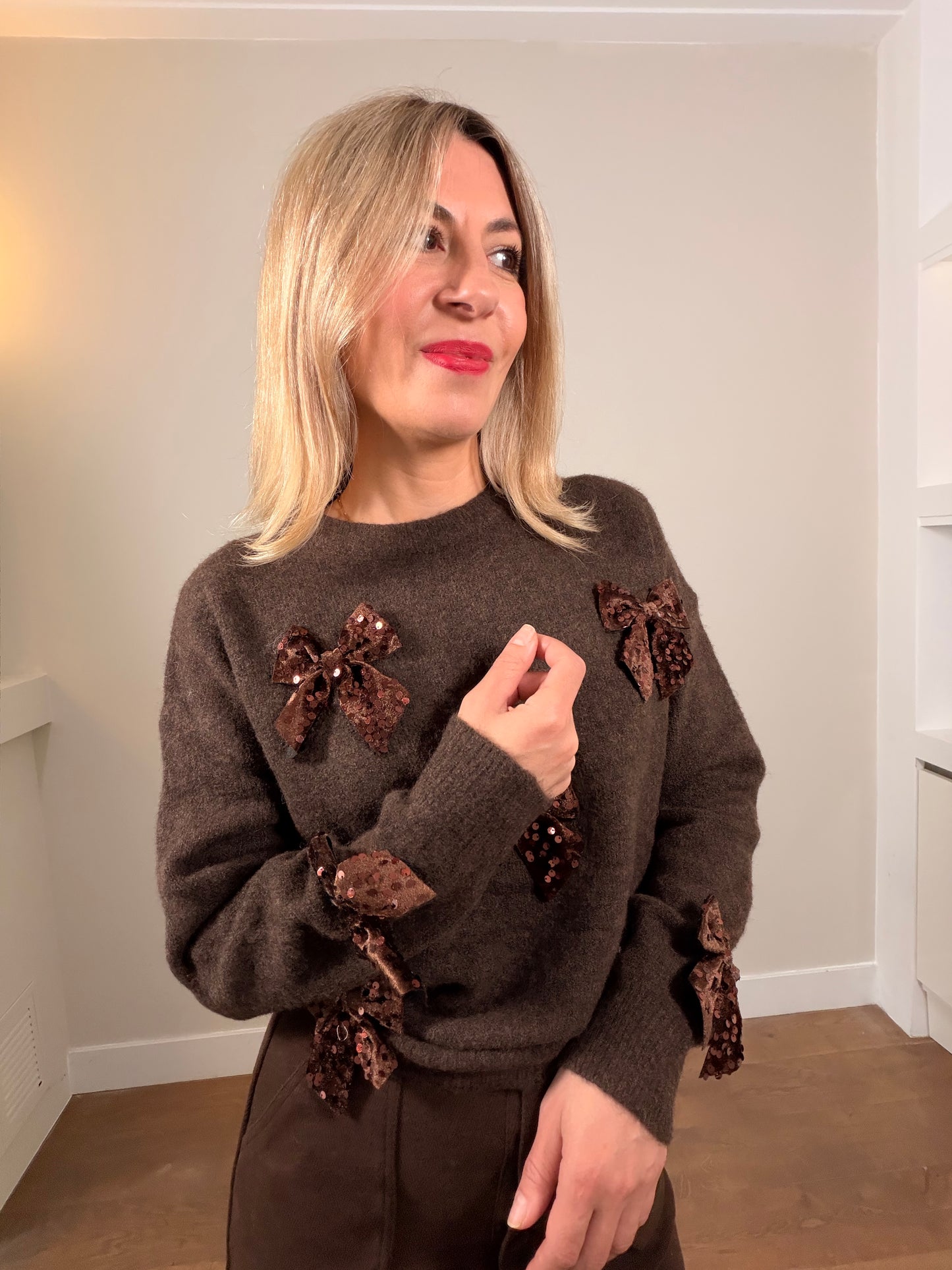 LOD Of Love - Gebreide Trui met Strikjes Bruin