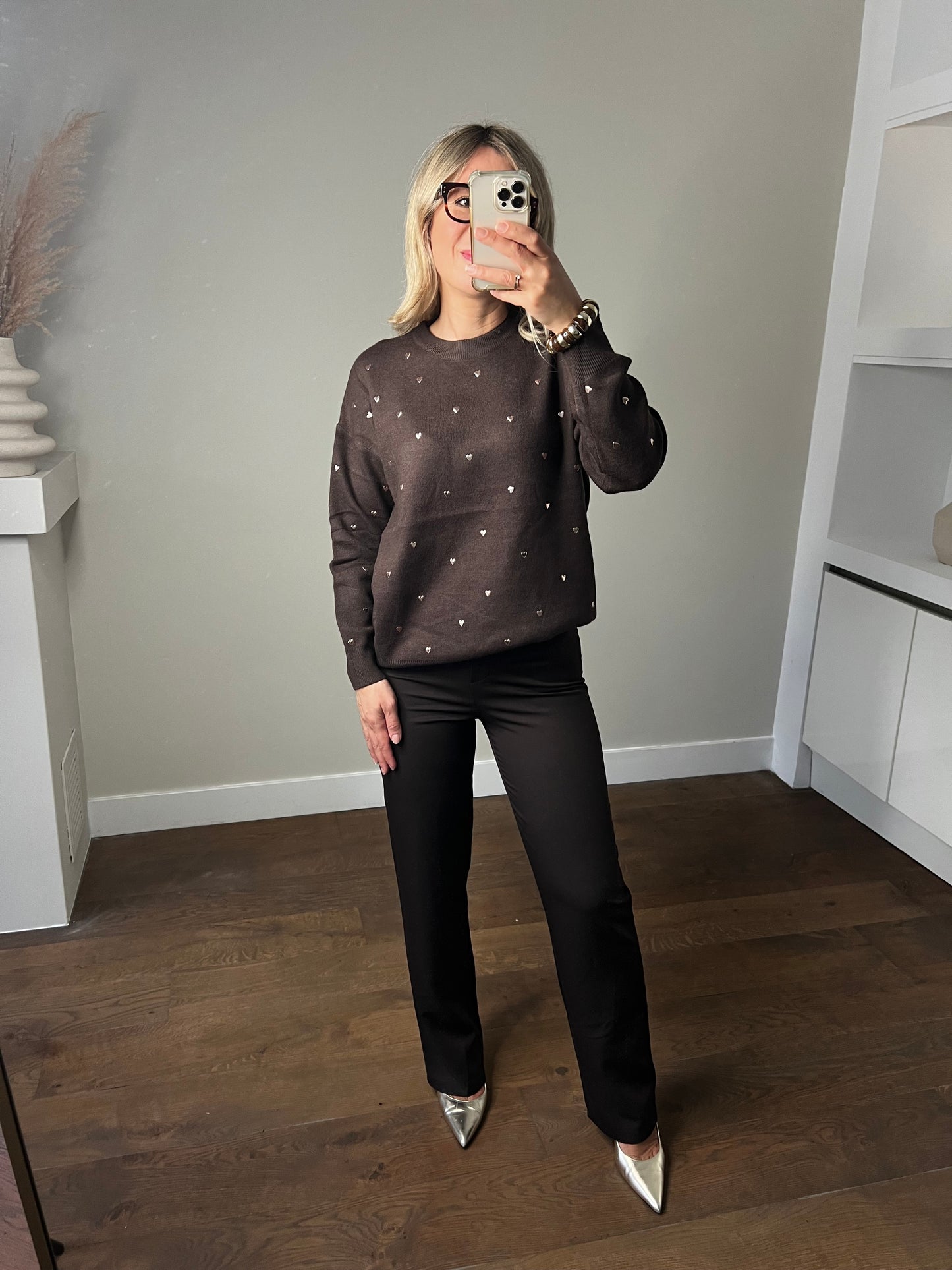 LOD Of Love - Chocoladebruine Trui met Gouden Hartjes