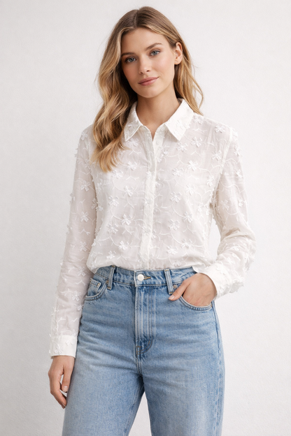 LOD of Love – Witte Broderie Blouse Met Kraag