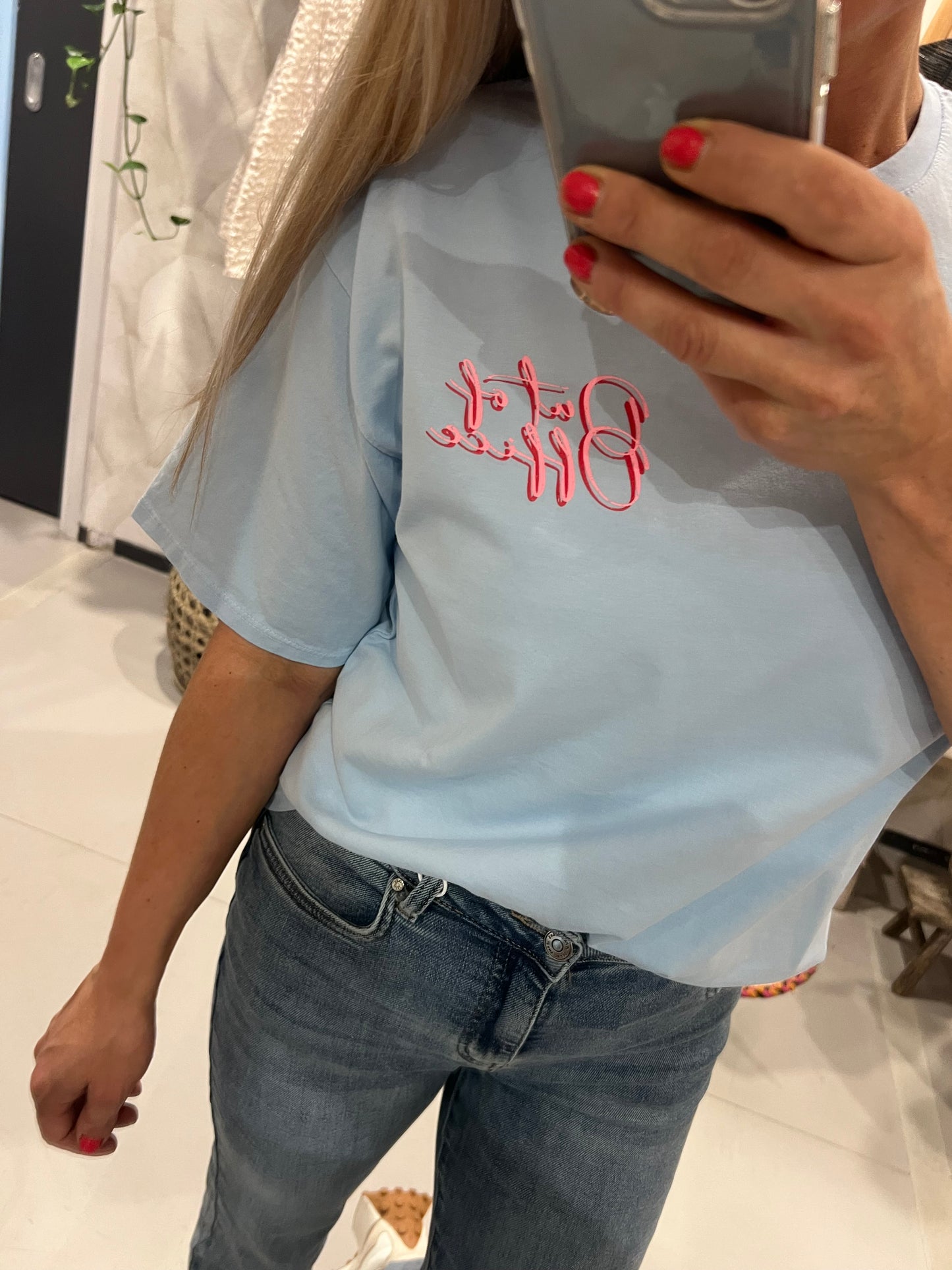 LOD of Love – T-shirt “Out of Office” Lichtblauw