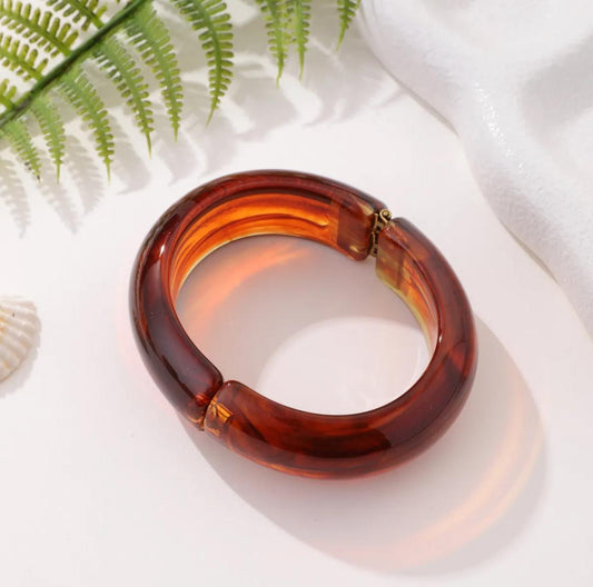 LOD of Love – Amber Glow Bangle Vintage Look Armband in Honingbruin Acryl