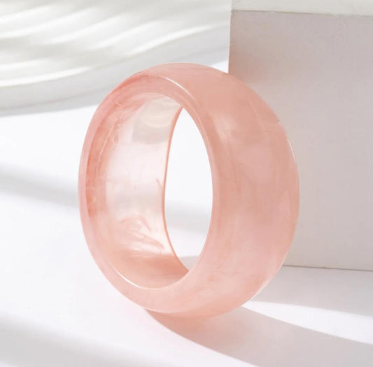 LOD of Love – Cloudy Luxe Bangle Soft Rose