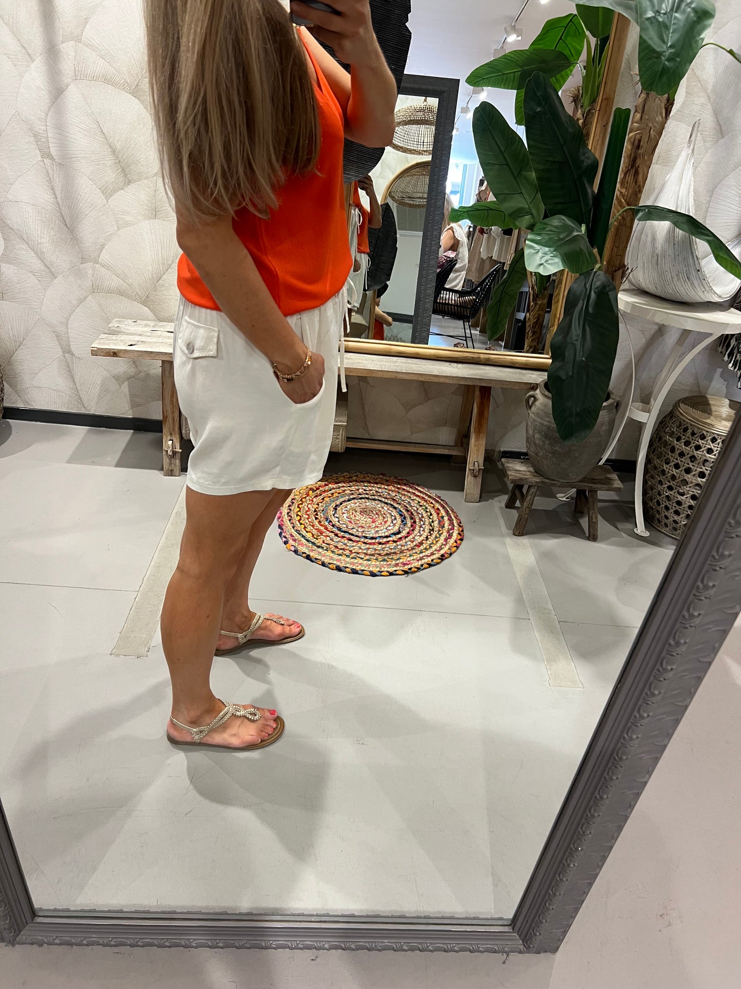 LOD of Love – Mouwloze Top Fleur Oranje