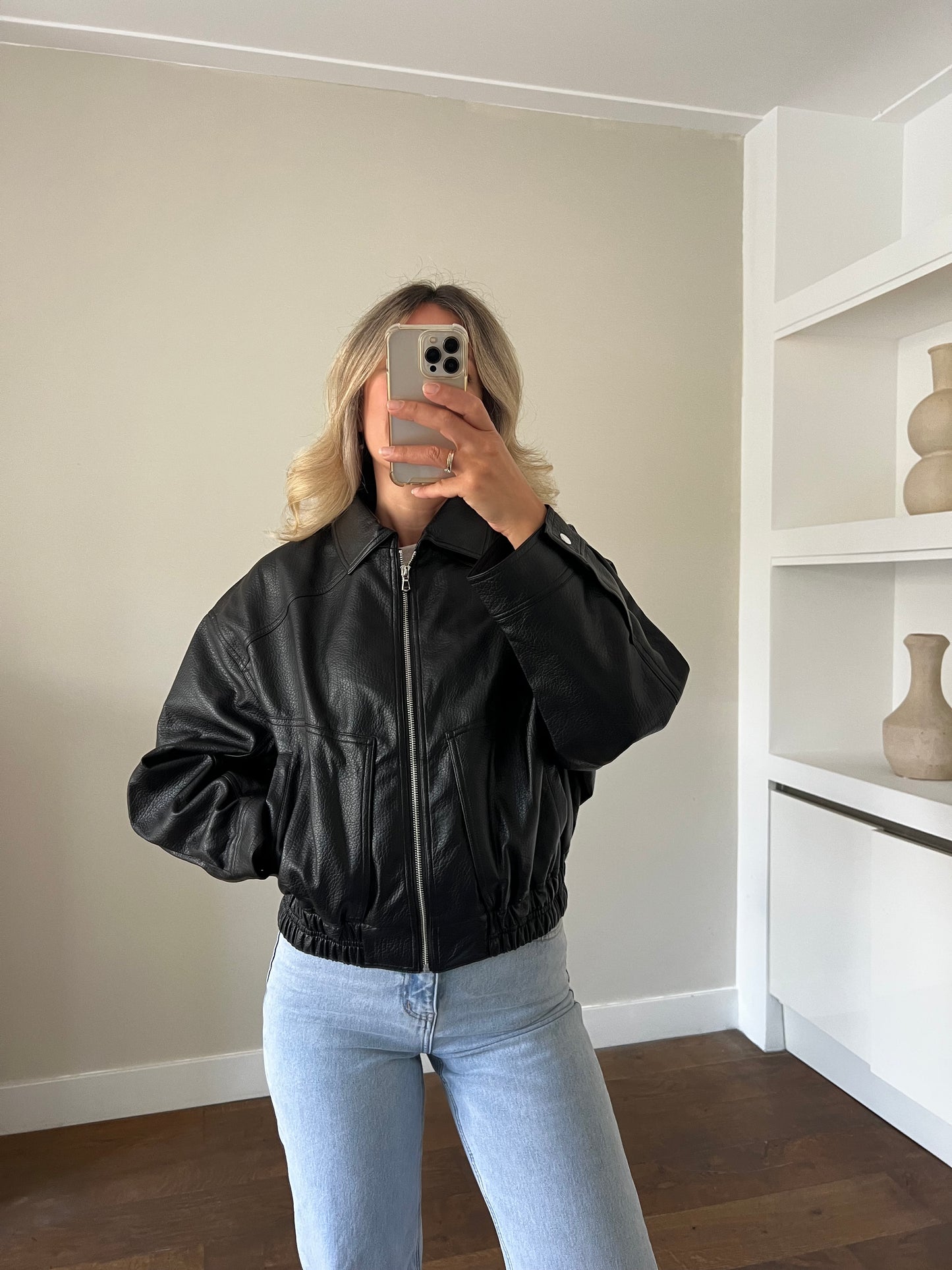 LOD of Love – Oversized Bomber Jacket Zwart