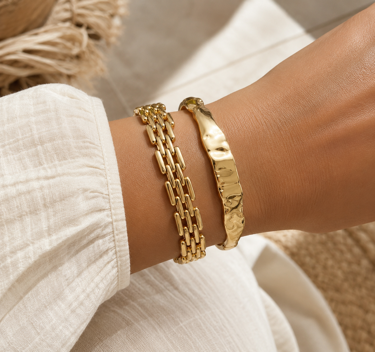 LOD of Love - Stainless Steel Organische Bangle Armband – Goud