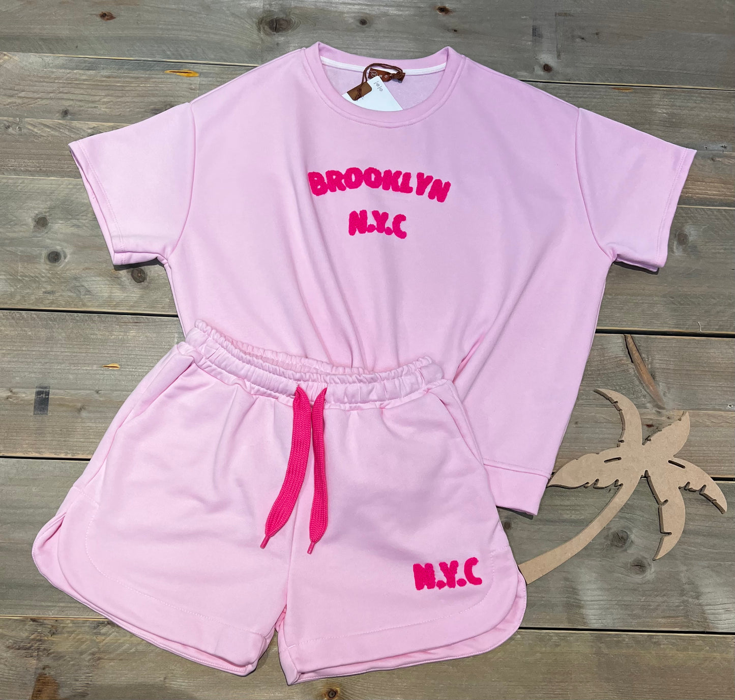 LOD of Love – Brooklyn NYC Set Pink