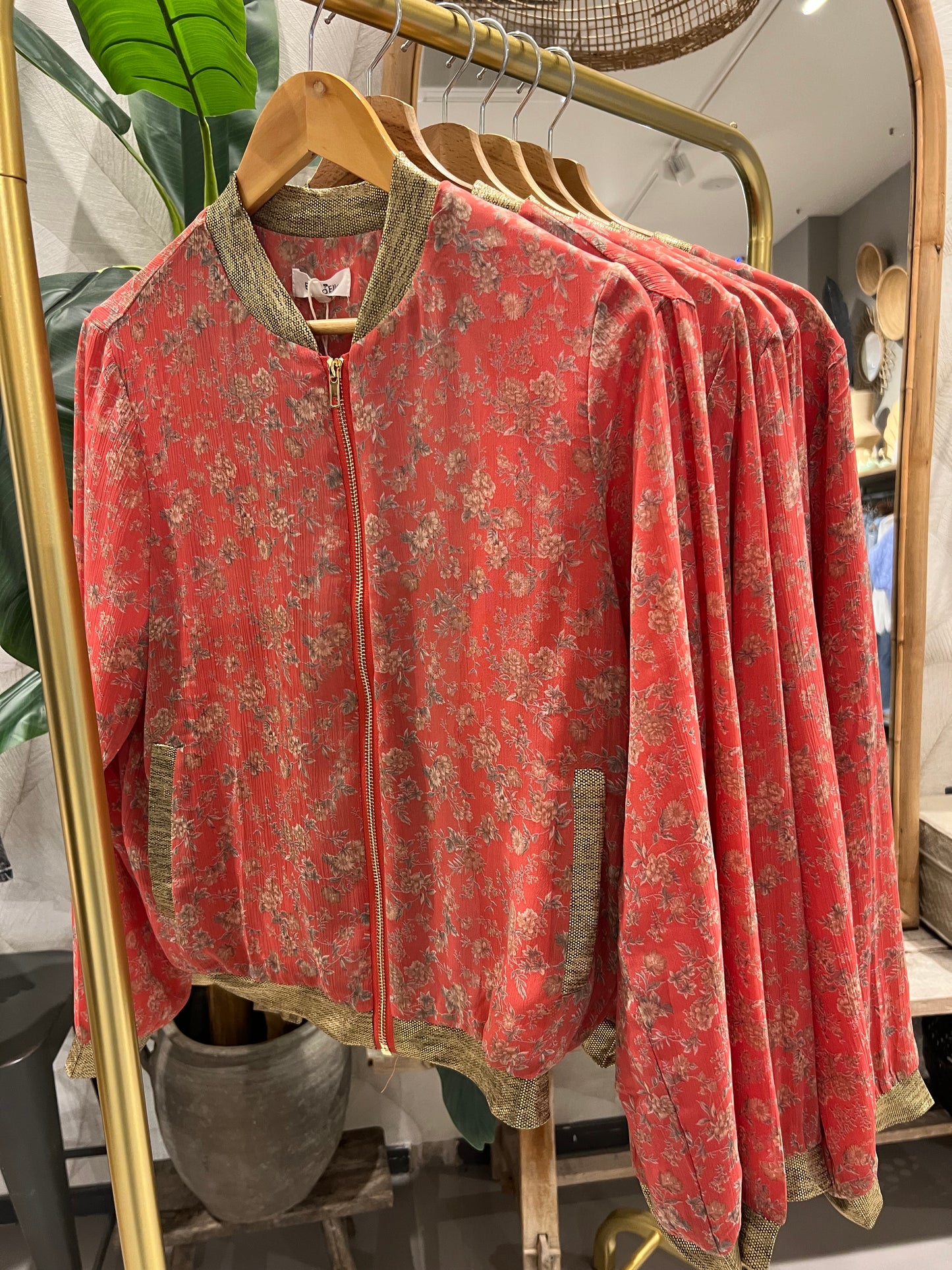 LOD of Love -  Bomberjack met Gouden Details  Zalmroze