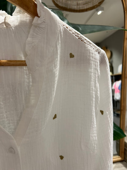 LOD of Love – Witte Blouse met Geborduurde Gouden Hartjes