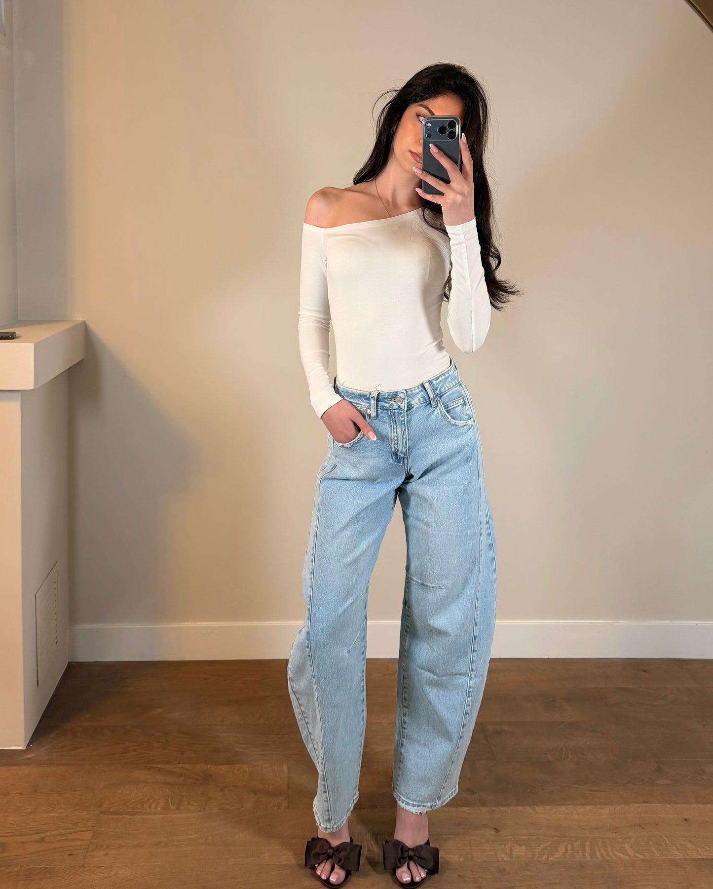 LOD of Love - Queen Hearts Barrel Jeans Soft Washed Blue