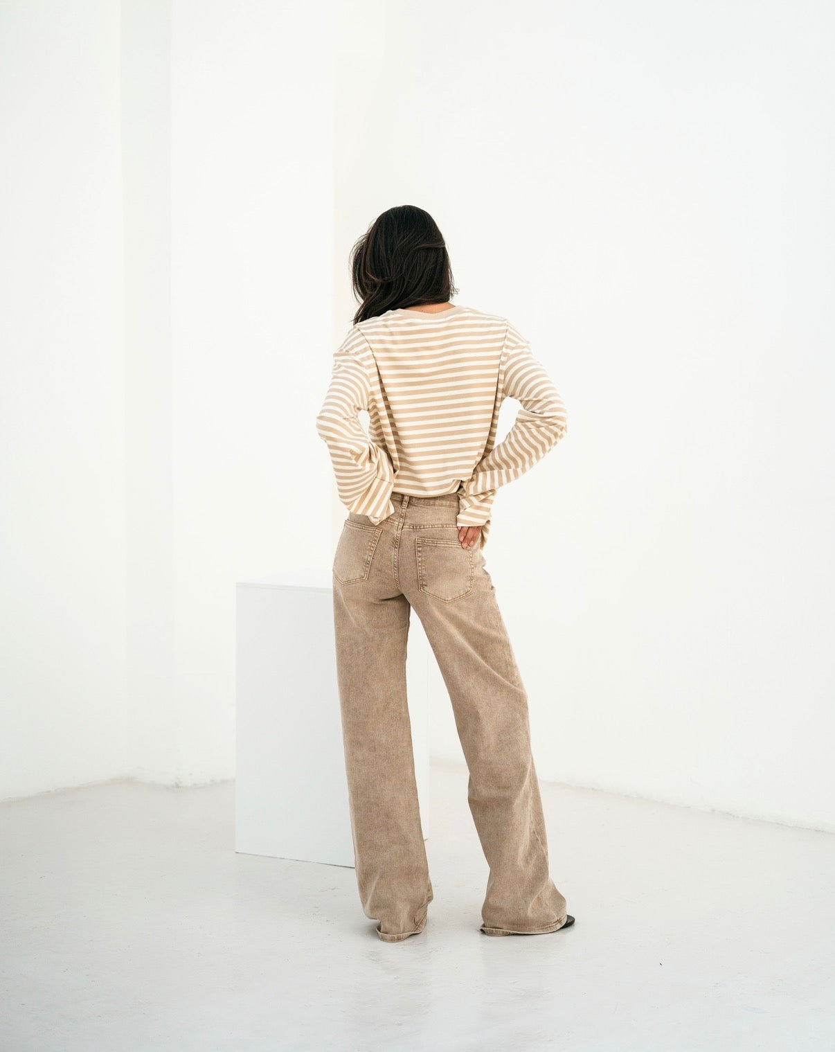LOD of Love - Nora Extra Tall Jeans Beige (90cm inseam)