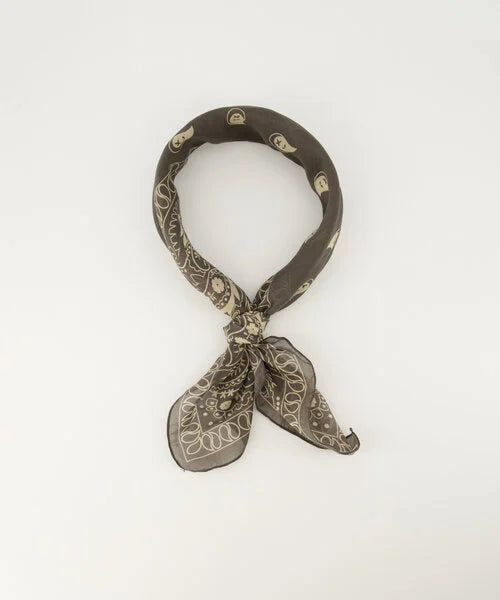 LOD of Love - Astrid Groot Sjaals met print Donkerbruin