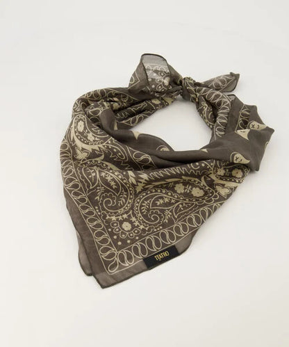 LOD of Love - Astrid Groot Sjaals met print Donkerbruin